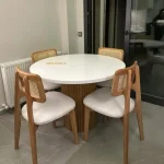 Beyaz mermer yuvarlak mutfak masası 4 hasır sandalye takımı ahşap modern tasarım