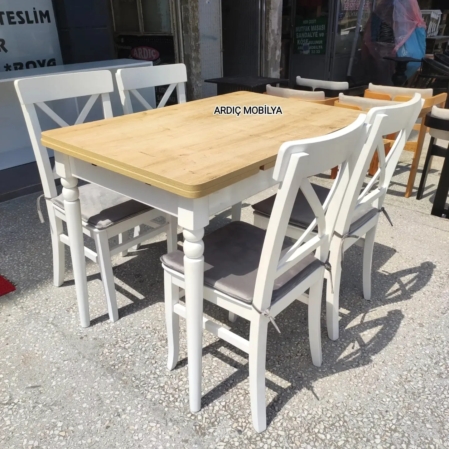 mutfak-masasi-4-sandalye-takimi-beyaz-ahsap-ardic-mobilya-0578 Beyaz sandalyeli ahşap mutfak masası takımı - Ardıç Mobilya
