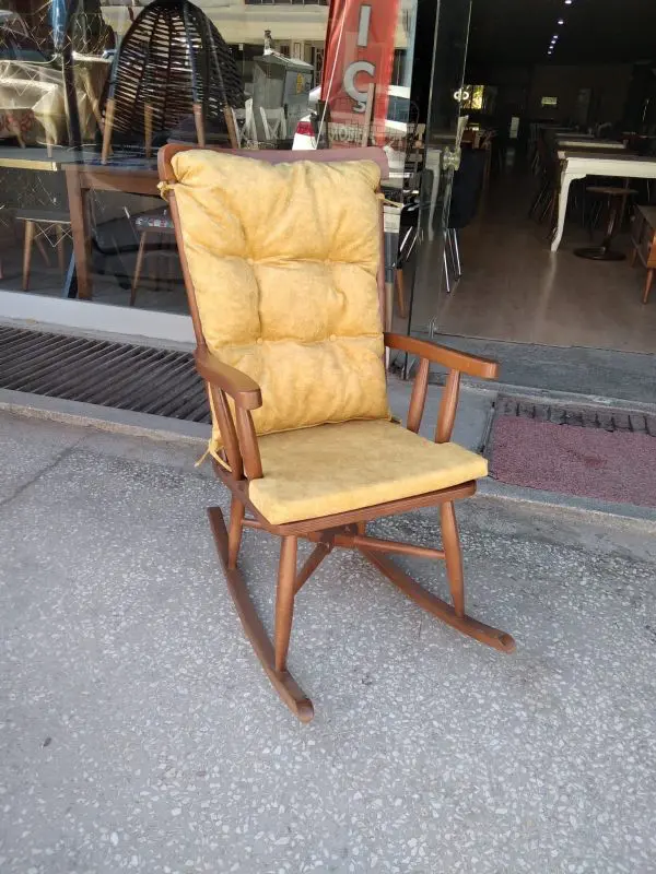 Siteler Ankara üretimi minderli ahşap sallanan sandalye